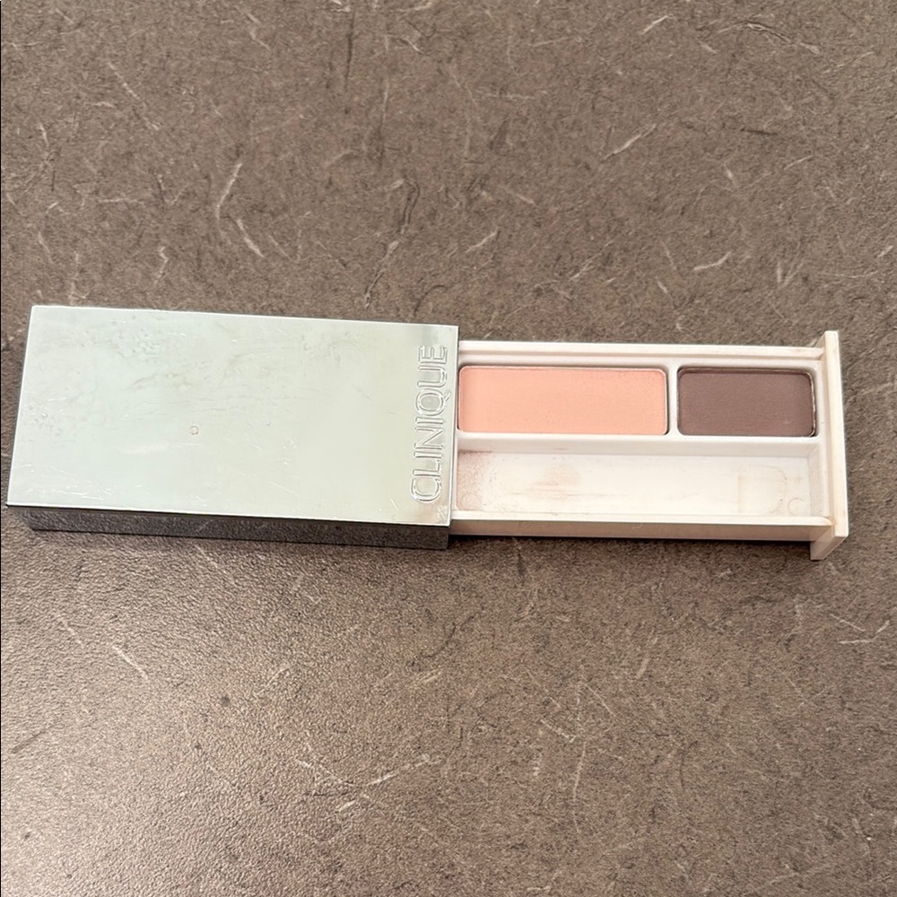 Clinique Eyeshadow Duo - Peach and Brown colour surge eyeshadow duo pink slate